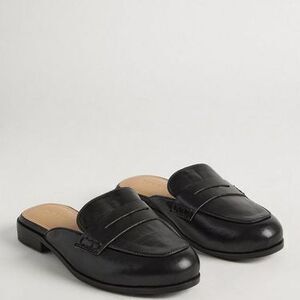 NEW Slip On Mule (10 Wide) Torrid Black Shoes